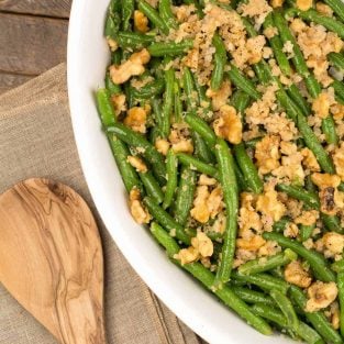 Green Beans with Toasted Walnuts and Shallots