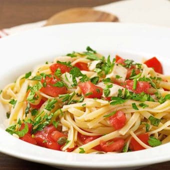 Pasta with Uncooked Tomato Sauce