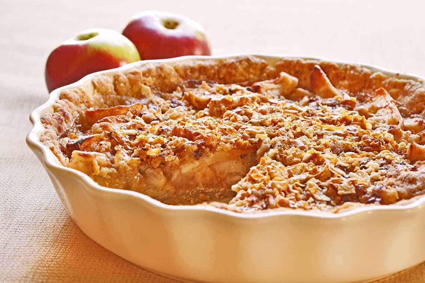 Sour Cream Apple Pie with Norwegian Gjetost